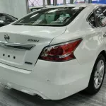 Nissan Altima SV 2.5L V4 2016 Mid Option White Color - Thumbnail 4