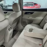 Nissan Altima SV 2.5L V4 2016 Mid Option White Color - Thumbnail 10