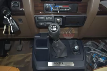 TOYOTA LAND CRUISER 2022 MODEL  79 DOUBLE CAB PICKUP V8 4.5L TURBO DIESEL 4WD MANUAL TRANSMISSION