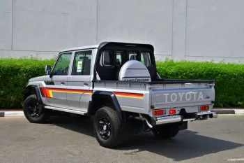 2023 TOYOTA LAND CRUISER 79 DOUBLE CAB PICKUP BLACK EDITION V8 4.5L TURBO DIESEL 4WD MANUAL TRANSMISSION