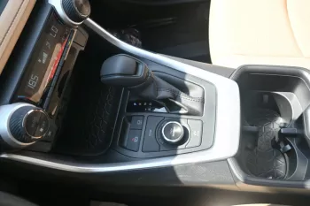 TOYOTA RAV4 2.5L HYBRID 4WD 2023 Model Year 