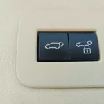 TOYOTA LAND CRUISER LC300 GXR 4.0L V6 2023 Dark Blue Color - Thumbnail 24