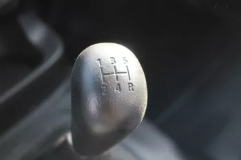 MITSUBISHI L200 2.5L 4×2 SINGLE CABIN BASIC OPTION MANUAL TRANSMISSION DIESEL 2022 MODEL
