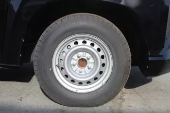 MITSUBISHI L200 2.5L 4×2 SINGLE CABIN BASIC OPTION MANUAL TRANSMISSION DIESEL 2022 MODEL