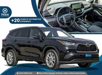 TOYOTA HIGHLANDER LIMITED 2.4L PETROL AWD AT MY2023 – BLACK