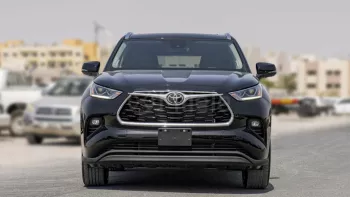 TOYOTA HIGHLANDER LIMITED 2.4L PETROL AWD AT MY2023 – BLACK