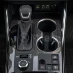 TOYOTA HIGHLANDER LIMITED 2.4L PETROL AWD AT MY2023 – BLACK - Thumbnail 12
