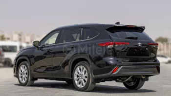 TOYOTA HIGHLANDER LIMITED 2.4L PETROL AWD AT MY2023 – BLACK