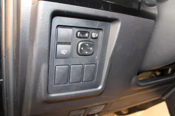 LHD - TOYOTA PRADO 150 4.0L V6 2023 PETROL TX-L AUTO
