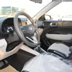 LHD - HYUNDAI VENUE 1.0L PETROL 2023 MODEL YEAR PREMIER PLUS - Thumbnail 9