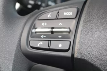 LHD - HYUNDAI VENUE 1.0L PETROL 2023 MODEL YEAR PREMIER PLUS
