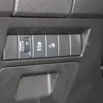 LHD - ISUZU D-MAX 2023 3.0L DIESEL DOUBLE CAB 4WD FULL OPTIONS - AUTOMATIC - SILVER - Thumbnail 8