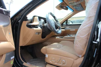 HYUNDAI GENESIS G90 AWD 3.5L Turbo super charged 2023 Black inside tan