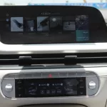 HYUNDAI GENESIS G90 AWD 3.5L Turbo super charged 2023 Black inside white - Thumbnail 16