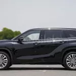 TOYOTA HIGHLANDER PLATINUM 2.4L PETROL AWD AT MY2023 – BLACK - Thumbnail 6