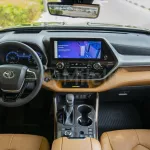 TOYOTA HIGHLANDER PLATINUM 2.4L PETROL AWD AT MY2023 – BLACK - Thumbnail 7