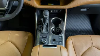 TOYOTA HIGHLANDER PLATINUM 2.4L PETROL AWD AT MY2023 – BLACK