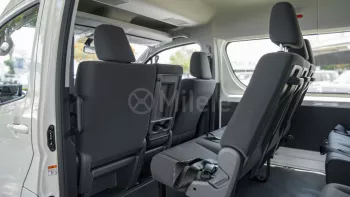 TOYOTA HIACE HR 2.8L DIESEL AT 14SEATER MY2023 – WHITE (RHD)