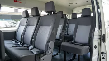 TOYOTA HIACE HR 2.8L DIESEL AT 14SEATER MY2023 – WHITE (RHD)