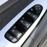 LHD - KIA SPORTAGE 2.0L 2023 PETROL 2WD GT LINE AUTOMATIC - Thumbnail 7