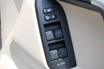 RHD - TOYOTA PRADO 150 2.7L 2023 PETROL 4WD TX AUTOMATIC