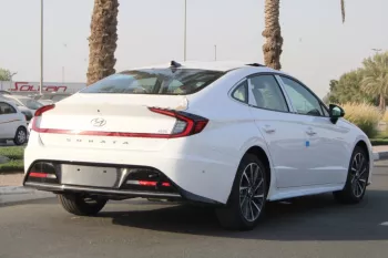 LHD - HYUNDAI SONATA 2.5L PETROL GLS LUXURY AUTOMATIC 2023 WHITE