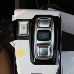 LHD - HYUNDAI SONATA 2.5L PETROL GLS LUXURY AUTOMATIC 2023 WHITE - Thumbnail 14