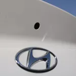 LHD - HYUNDAI SONATA 2.5L PETROL GLS LUXURY AUTOMATIC 2023 WHITE - Thumbnail 26