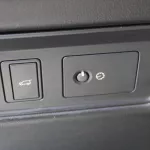 LAND ROVER RANGE ROVER SPORT 3.0L PETROL AWD 2021 USED - Thumbnail 9