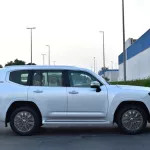 2022 TOYOTA LAND CRUISER 300 VXR V6 3.5L TWIN TURBO 7 SEAT 10 SPEED AUTOMATIC - Thumbnail 4