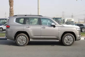 LHD - TOYOTA LANDCRUISER 300 3.3L V6 DIESEL VXR- A AUTOMATIC 2023