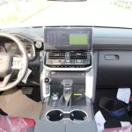 LHD - TOYOTA LANDCRUISER 300 3.3L V6 DIESEL VXR- A AUTOMATIC 2023 - Thumbnail 14