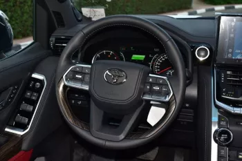 2022 TOYOTA LAND CRUISER 300 VXR+ V6 3.3L DIESEL TWIN TURBO AUTOMATIC TRANSMISSION