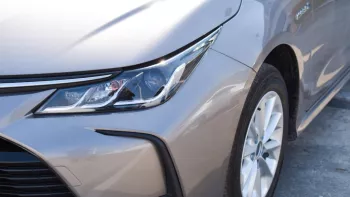 TOYOTA COROLLA HYBRID 1.8L V4 2022 EXPORT PRICE