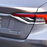 TOYOTA COROLLA HYBRID 1.8L V4 2022 EXPORT PRICE - Thumbnail 18