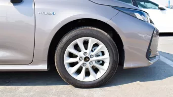 TOYOTA COROLLA HYBRID 1.8L V4 2022 EXPORT PRICE