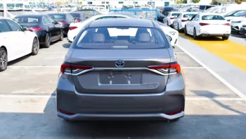 TOYOTA COROLLA HYBRID 1.8L V4 2022 EXPORT PRICE