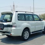 MITSHUBISHI PAJERO GLS 3.8L PETROL V6 FULL OPTION 2018 SILVER - Thumbnail 5