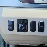 MITSHUBISHI PAJERO GLS 3.8L PETROL V6 FULL OPTION 2018 SILVER - Thumbnail 8