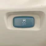 MITSHUBISHI PAJERO GLS 3.8L PETROL V6 FULL OPTION 2018 SILVER - Thumbnail 9