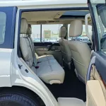 MITSHUBISHI PAJERO GLS 3.8L PETROL V6 FULL OPTION 2018 SILVER - Thumbnail 18