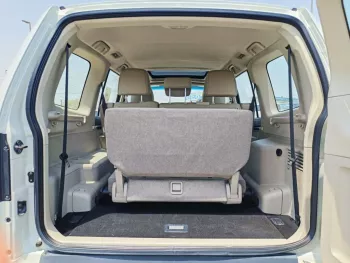 MITSHUBISHI PAJERO GLS 3.8L PETROL V6 FULL OPTION 2018 SILVER