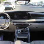 HYUNDAI PALISADE 3.8L PETROL 2023 GREY AWD - Thumbnail 17