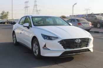 HYUNDAI SONATA 2.5L PETROL 2022 FWD 4DOORS White Color