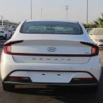 HYUNDAI SONATA 2.5L PETROL 2022 FWD 4DOORS White Color - Thumbnail 4