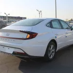 HYUNDAI SONATA 2.5L PETROL 2022 FWD 4DOORS White Color - Thumbnail 6