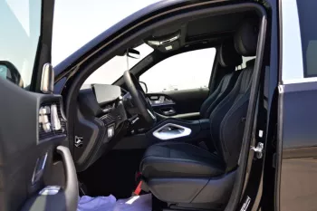 MAYBACH GLS600 2023 MODEL YEAR V8 4.0L BLACK COLOR