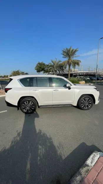 Lexus LX600 Prestige 4WD 2023 FULL OPTION WHITE COLOR