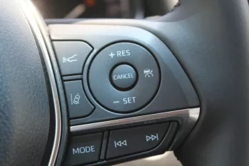 TOYOTA CAMRY GRANDE 2.5L HYBRID FWD 2023