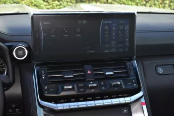 2023 TOYOTA LAND CRUISER VXR V6 4.0L PETROL 7 SEATER AUTOMATIC TRANSMISSION
